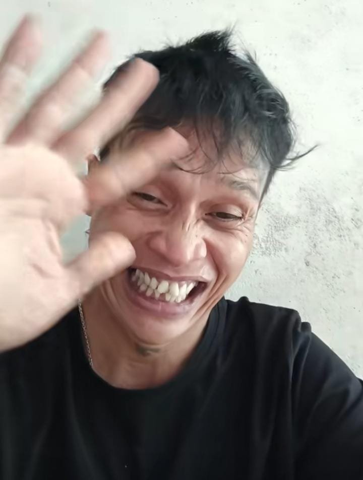 KBOBABEL.COM (Pangkalpinang) – Perjalanan hukum Batara Harahap (BH) akhirnya memasuki babak serius. Setelah lebih dari satu bulan bergulir sejak dilaporkan, Direktorat Reserse Kriminal Khusus (Ditreskrimsus) Polda Kepulauan Bangka Belitung resmi melakukan penahanan terhadap pria berusia 41 tahun itu dalam perkara dugaan kejahatan jaminan fidusia dan/atau penggelapan. Selasa (27/1/2026).