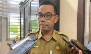 Sekretaris-Daerah-Sekda-Kota-Pangkalpinang-Mie-Go-diwawancara-neee