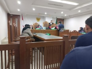 Sidang Gugatan PMH di PN Jakpus: Sejumlah Lembaga Negara Mangkir, Hakim Beri Peringatan Keras