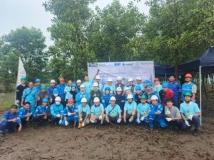 Hari Gerakan 1 Juta Pohon, PLTU Bangka Tanam 1000 Pohon di HTE