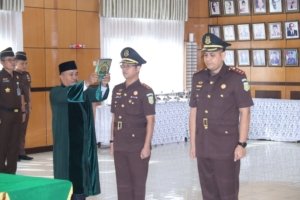 Kejati Babel Lantik Dua Pejabat Eselon III, Tegaskan Integritas dan Profesionalisme Penegakan Hukum