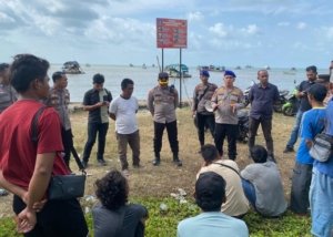 Polres Bangka Barat Tertibkan 50 Ponton Tambang Ilegal di Perairan Limbung Mentok