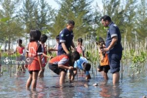 Tak Hanya Menambang, PT TIMAH Tbk Hadir dan Tumbuh Bersama Warga Desa Baskara Bakti
