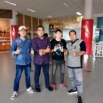 KBOBABEL.COM (Pangkalpinang) – Ada perpisahan yang tak sekadar seremonial, melainkan meninggalkan jejak kenangan dan rasa hormat. Itulah yang terasa saat Basuki Raharjo, Kasi Penerangan Hukum Kejaksaan Tinggi Kepulauan Bangka Belitung, berpamitan kepada insan pers se-Bangka Belitung setelah 5 tahun 8 bulan mengabdi di Negeri Serumpun Sebalai. Jum'at (6/2/2026)