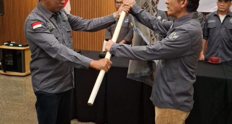 KBOBABEL.COM (PANGKALPINANG) – Ketua Umum Dewan Pimpinan Pusat Pro Jurnalismedia Siber (DPP PJS), Mahmud Marhaba, secara resmi membuka Musyawarah Daerah (Musda) ke-2 Dewan Pimpinan Daerah (DPD) PJS Bangka Belitung, di gelar di Tan Kastel Pangkalpinang, Sabtu (7/2/2026).