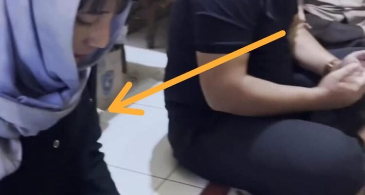 KBOBABEL.COM (PANGKALPINANG) — Sigit, pengusaha yang terseret pusaran dugaan skandal perselingkuhan dengan dr. Della Rianadita, Direktur nonaktif RSUD Depati Hamzah Pangkalpinang, akhirnya buka suara. Jum'at (27/2/2026).