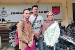 Istri Pengusaha Ayam Pecak Maha Asyik Datangi Polres, Klarifikasi Laporan dan Aduan Dugaan Perzinahan