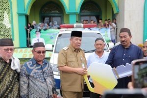 Komitmen Kemanusiaan, Gubernur Hidayat Arsani Hadirkan Ambulans untuk Warga Kace