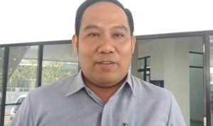 KBOBABEL.COM (PANGKALPINANG) — Sikap kooperatif ditunjukkan Adi Irawan dengan memenuhi pemanggilan Kejaksaan Negeri (Kejari) Kota Pangkalpinang, Senin (13/4/2026), dalam rangka memberikan klarifikasi terkait dugaan penyimpangan anggaran perjalanan dinas atau SPPD Tahun 2025