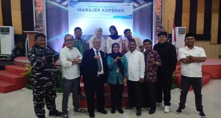 KBOBABEL.COM (PANGKALPINANG) — Ujian kompetensi Pelatihan dan Sertifikasi Manajer Koperasi yang diselenggarakan oleh Dinas Koperasi dan UKM Provinsi Kepulauan Bangka Belitung di Hotel Grand Vella Bangka, Kamis (16/4/2026), menghasilkan 20 peserta dinyatakan kompeten, sementara satu peserta lainnya belum memenuhi standar kelulusan.