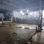 KBOBABEL.COM (BANGKA) — Aktivitas pelobian dan penampungan pasir timah yang diduga ilegal di Desa Kuday, Kecamatan Sungailiat, Kabupaten Bangka, kini memasuki babak yang lebih serius. Nama seorang kolektor, Akbar, mencuat sebagai sosok yang diduga mengendalikan operasional tersebut—yang hingga kini tetap berjalan mulus tanpa sentuhan hukum. Kamis (23/4/2026)