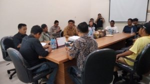 Selesaikan Keluhan Limbah dan Aspirasi Warga, Pemdes Perlang Fasilitasi Pertemuan dengan PT PSM
