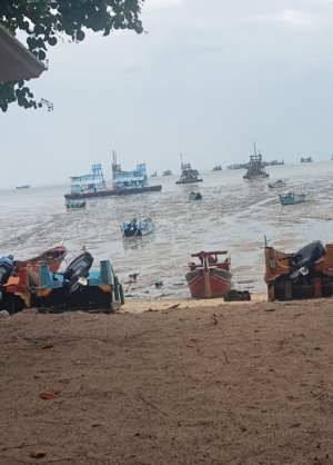 Skandal Ponton di Laut Tempilang? Dugaan Pembiaran di IUP PT Timah Tbk Berpotensi Rugikan Negara