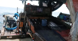 Polisi Tertibkan Tambang Selam Ilegal di Muntok, 6 Ponton dan 19 Orang Diamankan