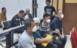 Terbongkar di Sidang, Herman Fu Cs Sembunyikan Ekskavator di Hutan untuk Kelabui Tim Penertiban