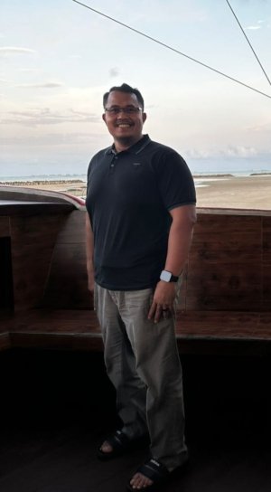LILIS SEJAHTERA: Perpustakaan Menjadi Ruang Harapan Masyarakat