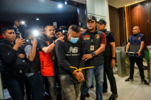 Polisi Tangkap Taufik Hidayat, Kasus Penyiksaan Sadis Mantan Pacar Masuk Tahap Tersangka