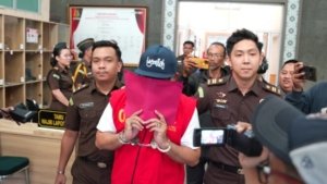 Kejati Sumsel Tahan Eks Pimpinan Bank Sumsel Babel dalam Kasus Dugaan Korupsi KUR
