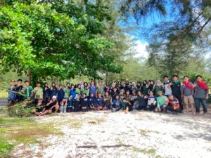 Pepelingasih dan Maritim Muda Bangka Tanam 5.000 Bibit Mangrove Sambut Hari Lingkungan Hidup
