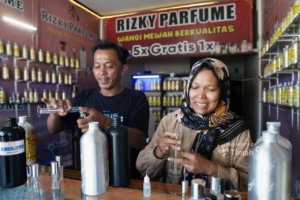 Kisah Dewi Bangun Usaha Rizky Parfume, Tumbuh Bersama Dukungan PT TIMAH