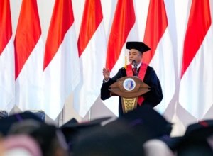 Marak Aksi Main Hakim Sendiri, Menko Yusril Ingatkan Masyarakat Hormati HAM