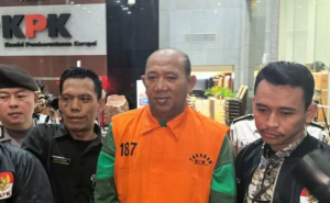 Miris! Seragam Sekolah Diduga Jadi Ladang Korupsi, Bupati Langkat Nonaktif Terima Gratifikasi Rp3,5 Miliar