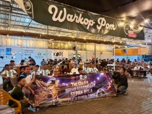 Pererat Kemanunggalan TNI-Rakyat, Lanal Babel Gelar Nobar Semifinal Piala Dunia 2026 Bersama Warga Pesisir