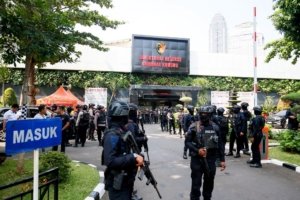 Brimob Bersenjata Siaga di Polda Metro Jaya, Pengamanan Diperketat usai Penggeledahan Kasus Korupsi dan TPPU