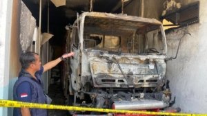 Mobil Damkar Bangka Barat Ludes Terbakar di Garasi Kantor, Polisi Selidiki Penyebab Kebakaran