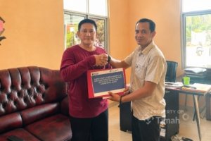 Tugu Mihrab Hadir sebagai Ikon Desa Cupat, PT TIMAH Perkuat Dukungan Sarana Publik