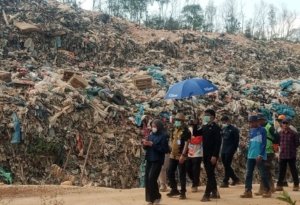 50 Ton Sampah Masuk TPA Gunung Sadai Tiap Hari, DLH Belitung Genjot Bank Sampah