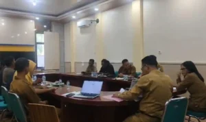 Rapat-tertutup-tolak-tambang-PT-KCL