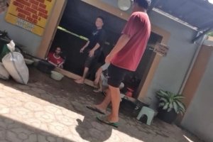 GEGER! Rumah Coku Diduga Jadi Lapak Timah Ilegal Tembelok: “Ke PT Timah Lah Lewat CV BBB, Nanti Ku Bantu Dikit…”