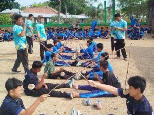Semarak HUT ke-81 RI, MTs Plus Bahrul Ulum Gelar Lomba Tradisional Kekeluargaan