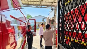 Pasokan Air Sekolah Terganggu Akibat Kemarau, PT TIMAH Hadir Salurkan Air Bersih ke SMKN 4