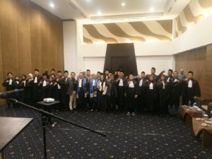 28 Advokat Baru PERADI Pangkalpinang Resmi Diangkat, Zul Armain Aziz: Jaga Marwah dan Integritas Profesi