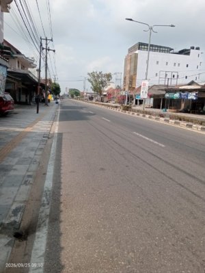 Jalan Kota Koba Terlihat Sepi, Ekonomi Masyarakat Jadi Sorotan
