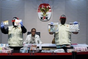 Delapan Lokasi Digeledah KPK dalam Kasus BNPB, Aliran Duit dan Barang Bukti Terus Ditelusuri