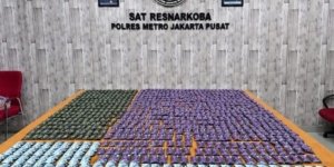 Polisi Sita 858 Cartridge Vape Diduga Berisi Etomidate di Jakarta Barat, Dua Pengedar Ditangkap
