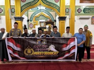 Subuh Keliling di Segati, Kapolsek Langgam Ajak Warga Jaga Kamtibmas