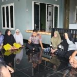 Polsek Simpang Katis Bangun Sinergi dengan Warga Pasir Garam Melalui Program “Polisi Bersama Masyarakat”