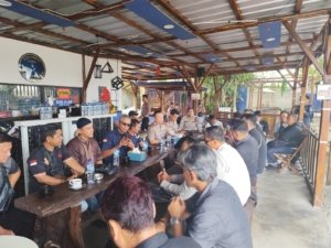 Bangun Komunikasi Publik yang Terbuka, Kapolres Belitung Rangkul Wartawan Lewat Coffee Morning