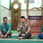 Kapolres Belitung AKBP Satria Darma, SE, SIK, MM Subuh Keliling Bersama Masyarakat